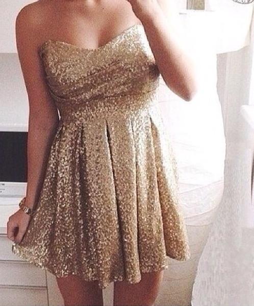 BlushVictoriaC's tweet photo. “@LukeBrooksLaugh: I totally wana join @blushgroup #goldforlife #theseladiesareamazing #alwaysblushing ✨❤️http://t.co/65kbWEtpvb” Uready2go😊