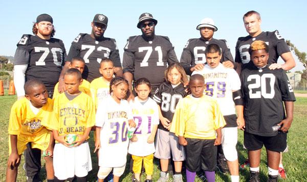 Five O-linemen lead a Junior Training Camp at Curt Flood Field in Oakland: bit.ly/1lU11Yn