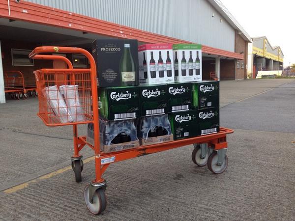 OUTLET_design14's tweet image. We will be providing #free drinks at our private view this #saturday evening at #outletdesign #LDF14