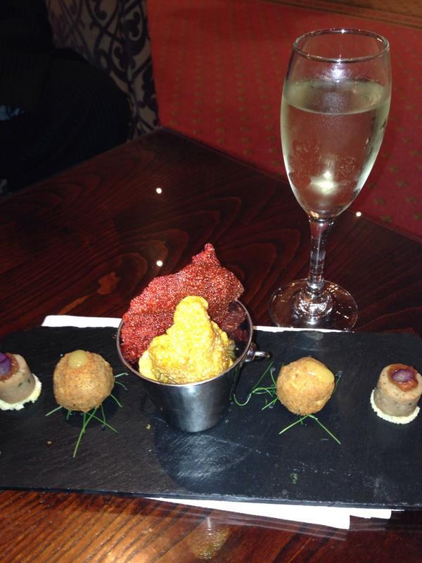 AffinityMagz's tweet image. Fine dining @HallWhittlebury #murrays restaurant @JaneFry2 @vadisoro #exqusite #specialocccasion x