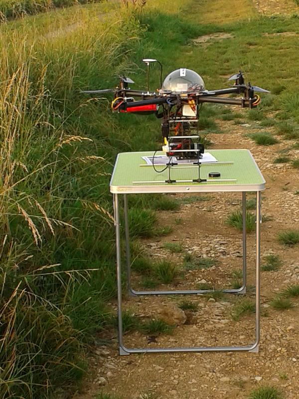 CoopBDS's tweet photo. Premiers survols de vigne avec des drones aujourd'hui ! http://t.co/47zvcl3YBL