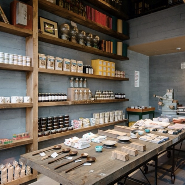 Xillinyc's tweet photo. You can find our delicious #salsas and #moles @UrboNYC! #xilli #xillinyc http://t.co/a5PjLnOqXo
