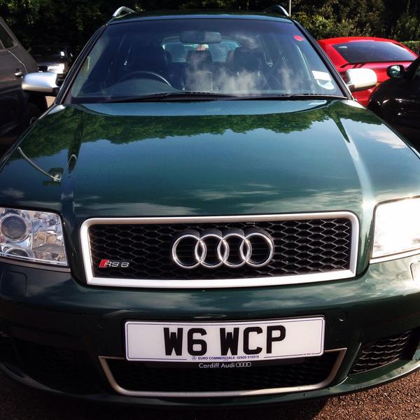 johnmisljen's tweet photo. Is it wrong to love this? #classic #RS6 #oldschool #audi #cardiff #wales #450ps #444bhp #fast #vorsprung #retweet http://t.co/e9hAMFBffT