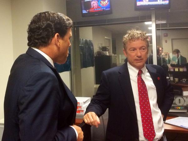 RandPaul's tweet photo. Speaking w/ @BretBaier before my response to Obama's address. I'm responding on @FoxNews soon. Tune in #RandResponds http://t.co/BncqcfM4kK