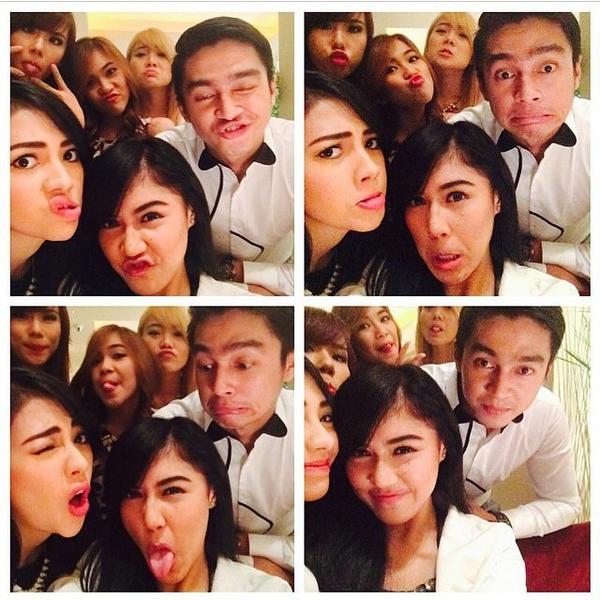 SayaDEVALOVA's tweet photo. @DevaMahenra w/ @Cherrybelleindo <via instagram @Noeey_Chibi > http://t.co/9UY2fXTZUY