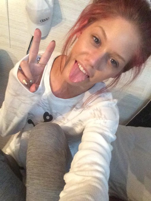 This is what I look like 99.9% of the time. Am I still cute? http://t.co/hf6seBmHhz<a href="/tag/finally"class="tags"><span>#finally</span></a>