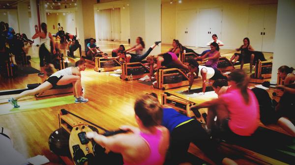 RT <a href="/NewBalanceNYC/">New Balance NYC</a>: A one of a kind Wednesday workout with <a href="/CityRow/">CITYROW</a> here at #NBGNO!