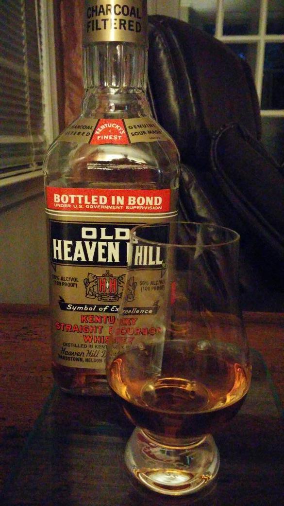 BourbonTim's tweet photo. No time for snobbery, I have never met a #bourbon I couldn't get along with. Tonight's brand. http://t.co/lbqyJ4SgAK