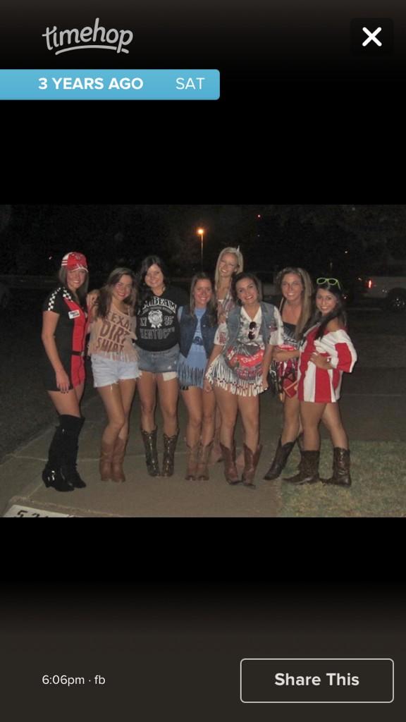 LittttleA's tweet image. HOW was this 3 years ago!!!! #babies #ilovetimehop #thetaforever