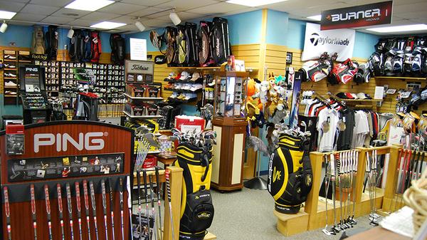MyGolfSpy's tweet image. RETAIL REPORT: Insider’s View on The Demise of Golf Equipment Sales

READ STORY: bit.ly/RetailReports 

#MGS