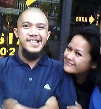triznamaya's tweet photo. Wajah sang penipu...Most Wanted !!! http://t.co/F3IDsOcT36