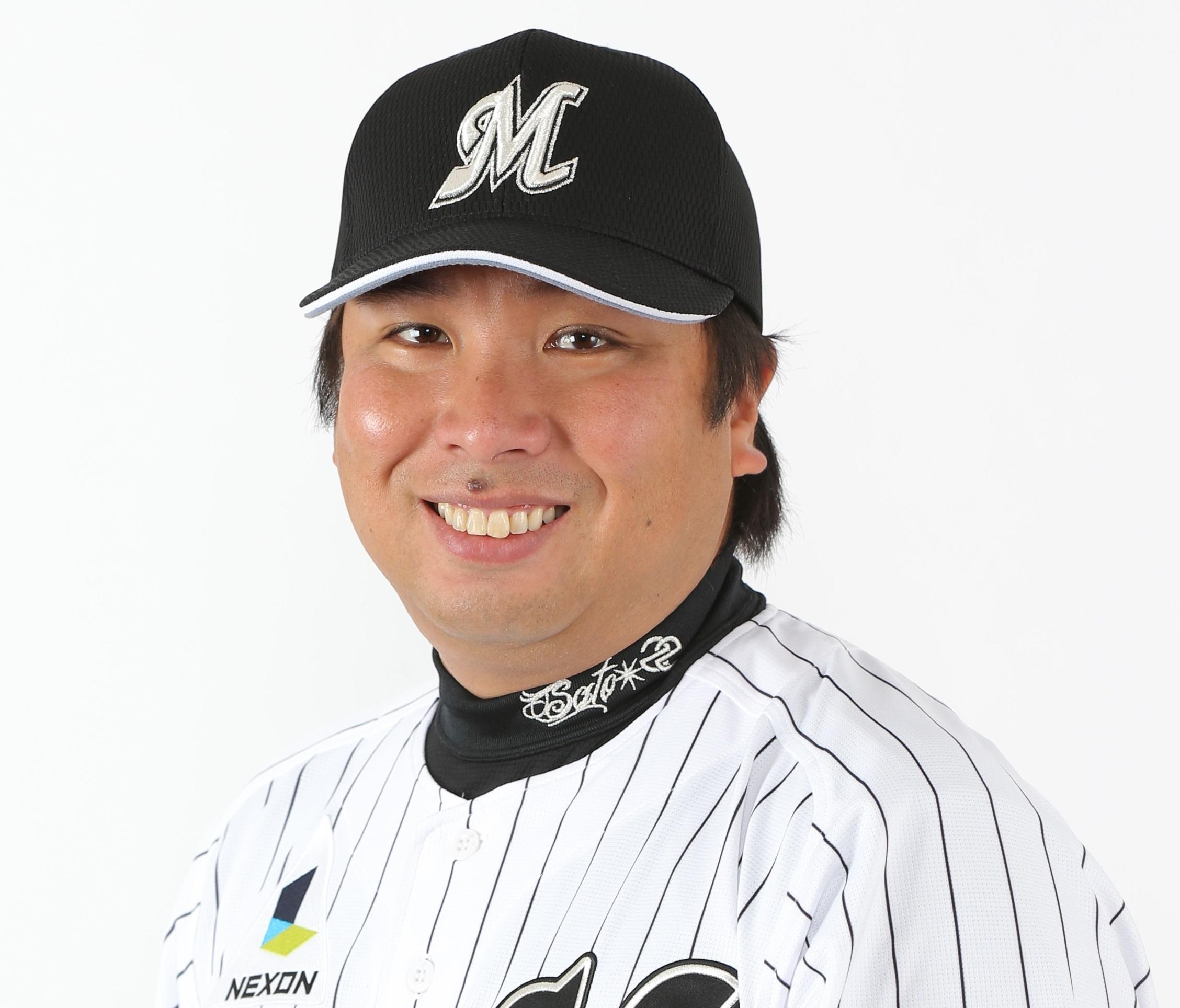 里崎智也選手引退記念 ベストキャッチャー パーカー S 千葉