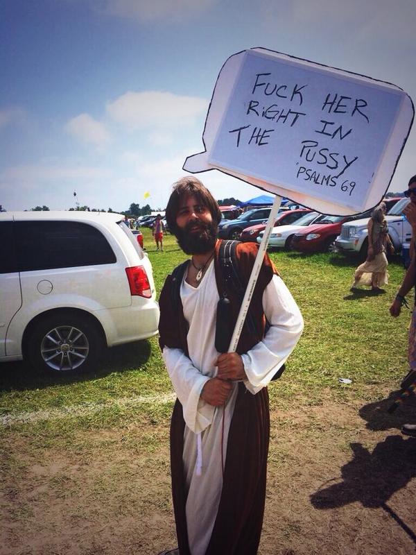 BMann82's tweet photo. @JohnHefley #eforrest 😂 http://t.co/j9qNxLDgfo