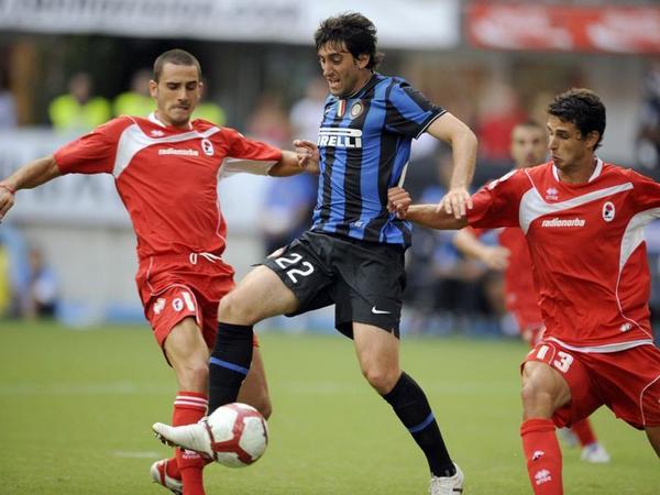 bonucci_leo19's tweet photo. L'esordio di Leo con la maglia del Bari contro l'Inter nella stagione 2009/2010! #LeoStory #LB19
(staff) http://t.co/4fX4KjWUJn