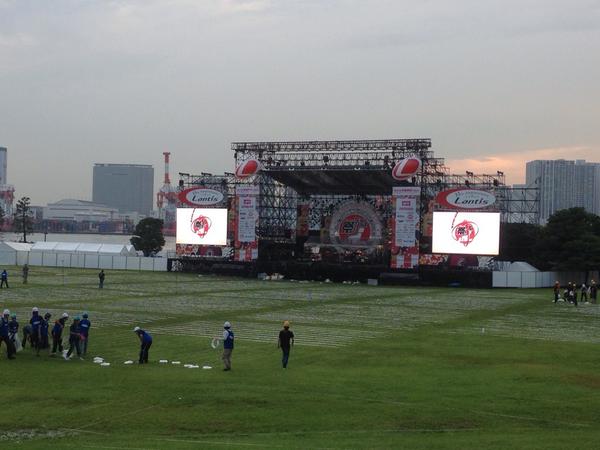 Lantis Global News ランティス祭り関東公園 いよいよ明後日から お台場潮風公園にてただいま準備中です Http T Co 3bzmsmqdem Twitter