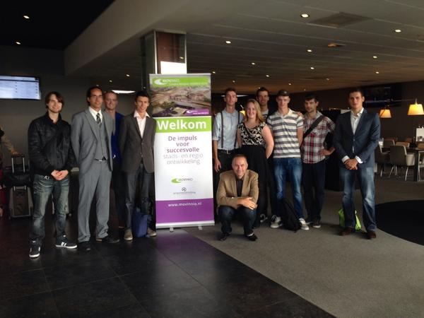 Onze tweedejaars studenten verzorgen verslaglegging op #MC2014 Dat is nog eens leren! Bedankt @acquirepub <a href="/Movinnio/">MOVINNIO</a>
