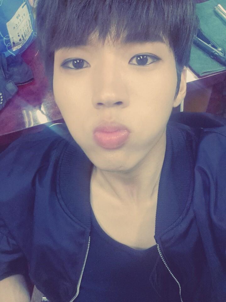 BxPWQUeCIAAkzEB.jpg:large