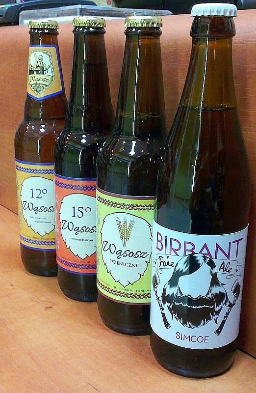 Cechpiwny's tweet photo. Polecamy: #birbant #wąsosz #piwozwąsem #cechpiwny #piwo #beer #craftbeer #warszawa http://t.co/qh6HM4LL02