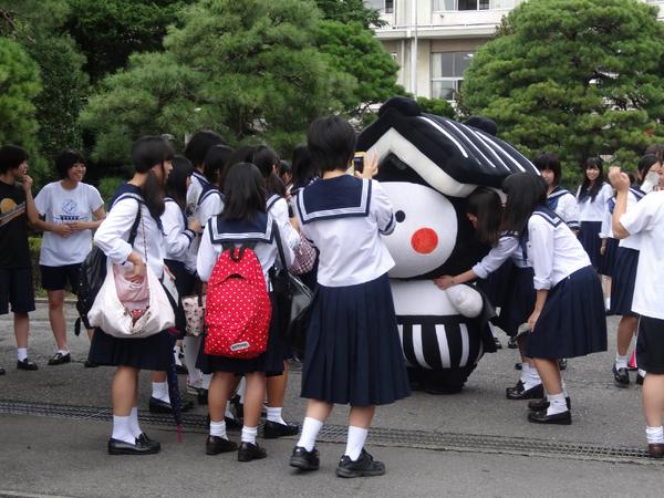 栃木市 Tren Twitter とち介 高校訪問part3栃木女子高校 本日 9月11日 朝 とち介が栃木女子高校にお出かけしてきました 生徒達からは かわいい 毎日投票してるよ などたくさんの励ましをいただき どことなくデレデレした様子のとち介でした Http 栃木市 Tren Twitter とち介 高校訪問part3栃木女子高校 本日 9月11日 朝 とち介が栃木女子高校にお出かけしてきました 生徒達からは かわいい 毎日投票してるよ などたくさんの励ましをいただき どことなくデレデレした様子のとち介でした Http
