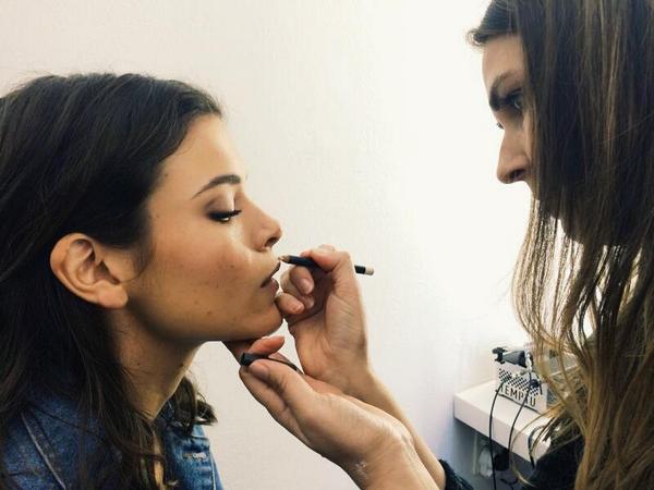 marieclaire_sa's tweet photo. Getting beautified for our iconic shoot @jennapietersen #MCIconic
#alwaysloveshootingthisbeauty http://t.co/hqVuqvz7ac