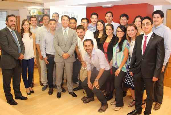 Fundación Carolina tweet media