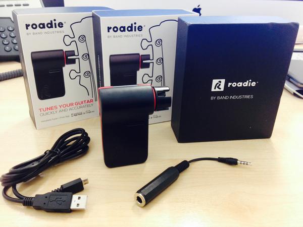TheyHaveItUK's tweet photo. Roadie has now arrived in the UK! The First Smartphone Enabled Automatic Guitar Tuner!  What do we think?  #tech #ifa http://t.co/lIxhLCQRzS
