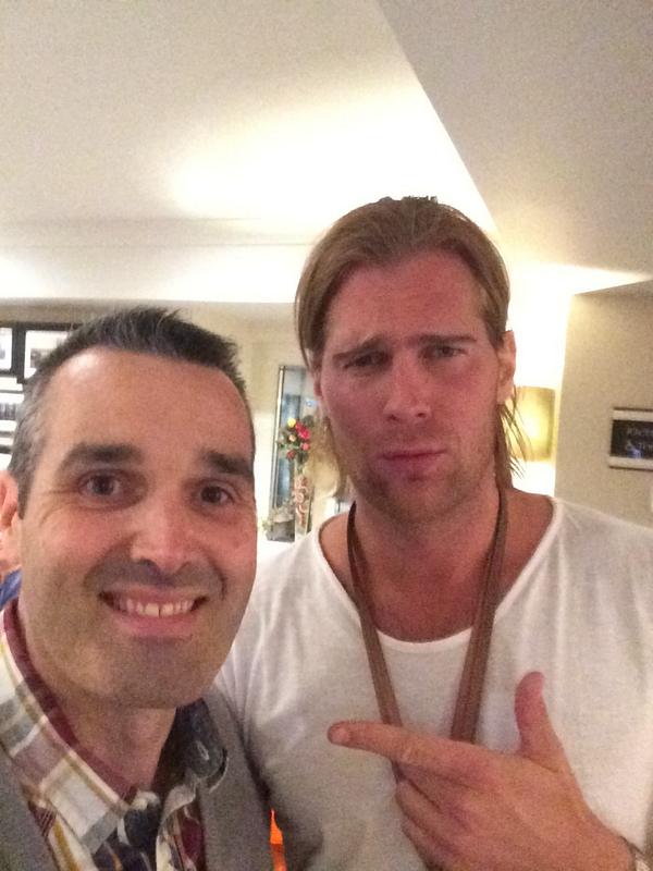 thekevschofield's tweet photo. @basshunt Thanks for the selfie in Dundee the other night. My son loved it. http://t.co/XXzuncBE2R
