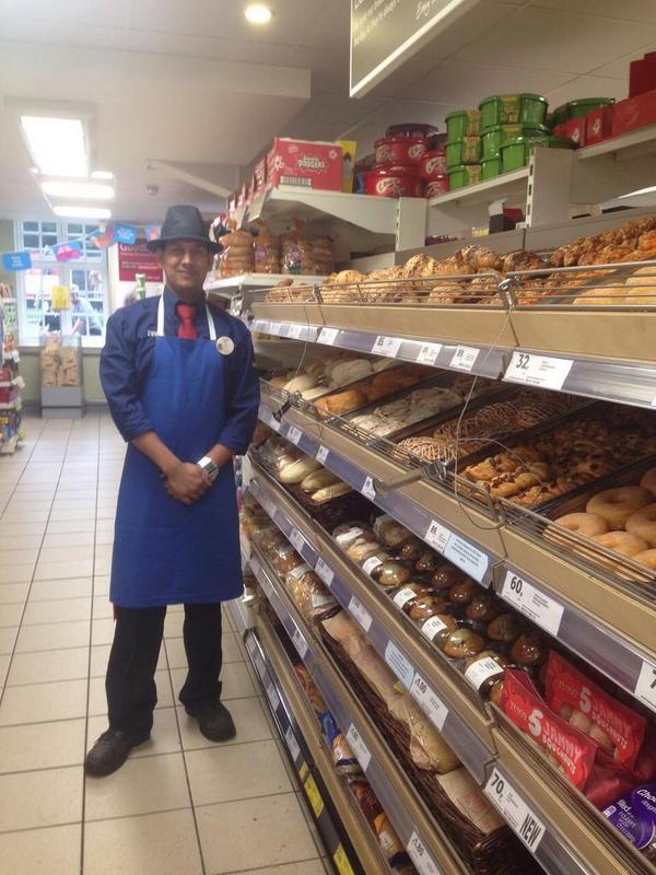 Good looking bakery this morning, fantastic job, Mir #dedicated <a href="/StephenHobbs17/">Stephen Hobbs</a> <a href="/rachedwards1984/">Rachel Edwards</a> <a href="/DerehamRdExp/">Dereham Road Express</a>