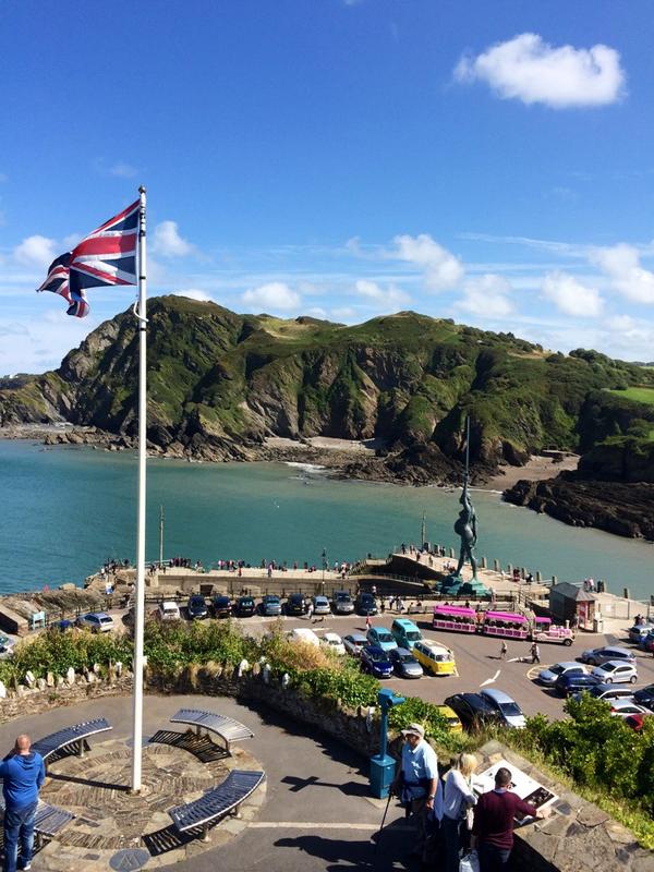putsborough's tweet image. A trip to #ilfracombe harbour is recommended #verty #DamienHurst @VisitDevon @lovenorthdevon @DevonLife