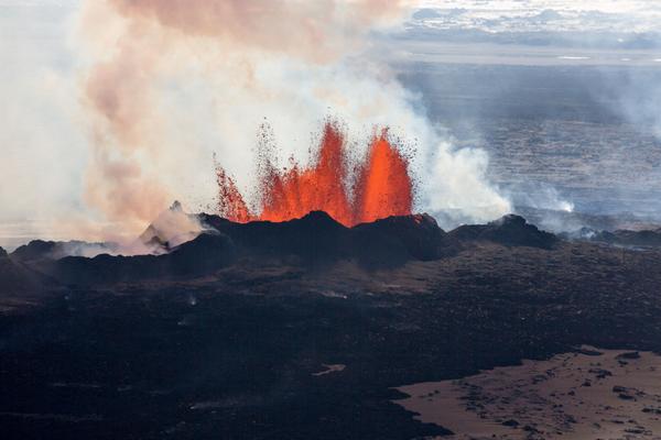 Bráð lífshætta stafar af gasinu í kringum eldstöðina bit.ly/1uxmMOo #Bardarbunga #volcano