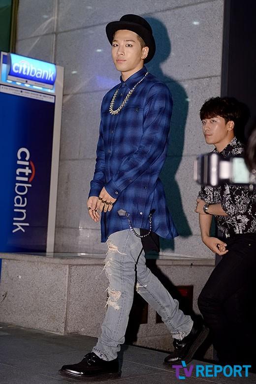 Embedded image permalink