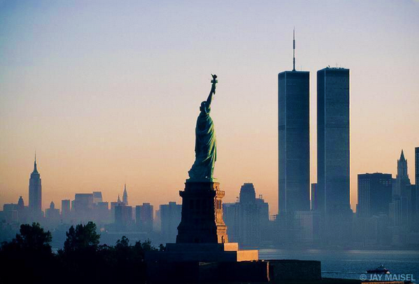 MilliTalkOps's tweet photo. In memory of those we have lost.  We will always #Remember911 http://t.co/r2V10gmksN