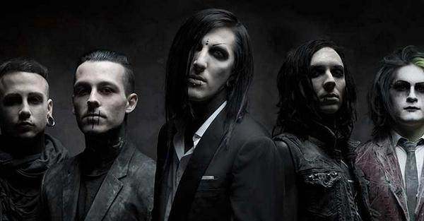 Great news, you can now hear the killer new <a href="/MIWband/">Motionless In White</a> album, Reincarnate, ahead of release!: kerrang.com/22669/motionle…