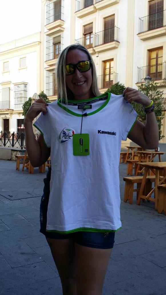 CBRHELEN's tweet photo. Muchas gracias a Marco y al equipo italiano BWG por este regalo ¡¡¡me encanta!!! http://t.co/tp3FHLwXtU