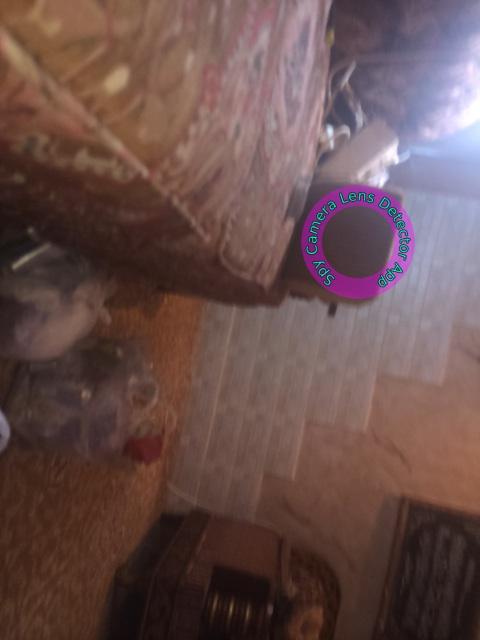 szszs9999's tweet image. Found a cam using #SpyDetector. facebook.com/spy.detector