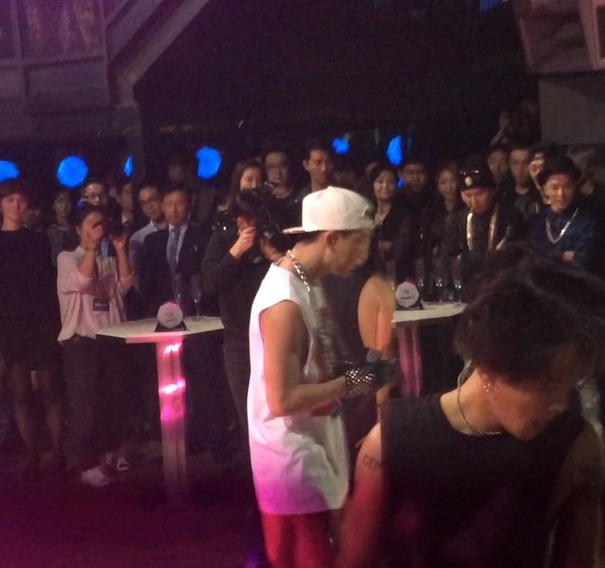 Embedded image permalink