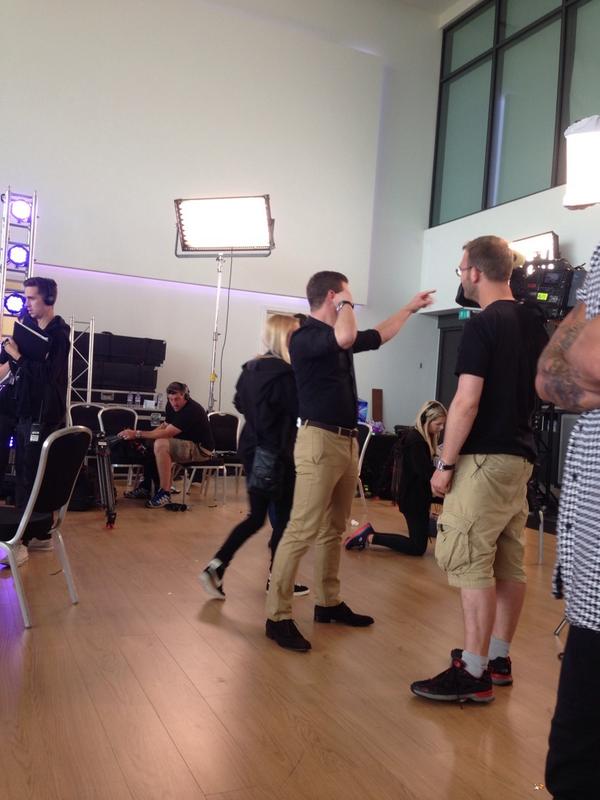 pembo90's tweet photo. @radioleary rocking a pair of skinny chinos 👍 #goodarse #skinnyorloose? http://t.co/p1jq9Vjn1F