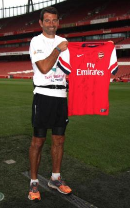 Theo Walcott tweet media