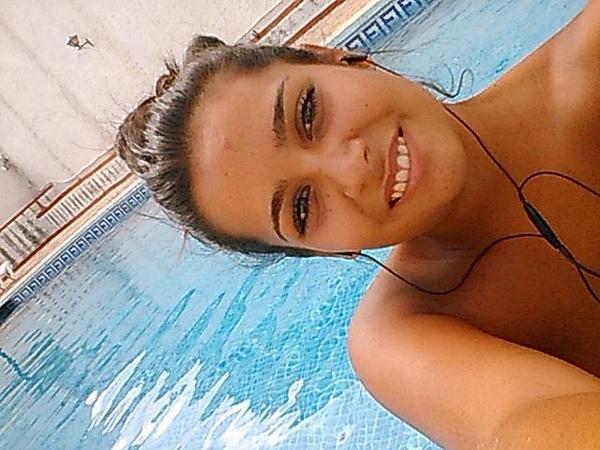 norarh8's tweet photo. @RocioGuerreroPe jajaja otro dia que no tnga q trabajar venimos antonia http://t.co/1VymvXsDBi