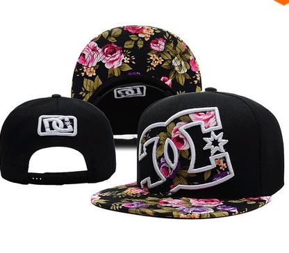 gorrasbaratas1's tweet photo. Gorras DC solo 15€ Envio certificado incluido http://t.co/OvOEJOrGC8