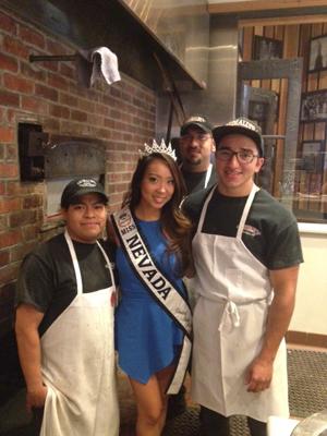 GrimaldisPizza's tweet photo. @LisaSongSutton Thank you for stopping in yesterday :) #reno #grimaldis http://t.co/8wmEo4ZRsC