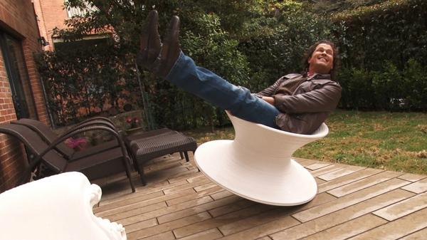 carmendominicci's tweet photo. .@carlosvives nos recibe en su hogar y nos presenta  sus nuevos amores @alrojovivo @telemundo @VivesFansClub http://t.co/076QNbisMx