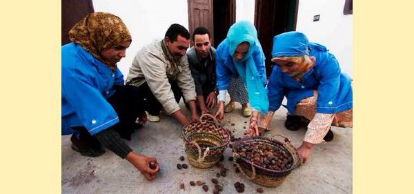 simplementargan's tweet image. L'#evento del 13 settembre si concluderà con una cena marocchina, gratuita, preparata dalle donne di Essaouira