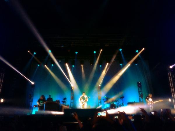 ad_an_tics's tweet photo. @deftones @PepsiCenterWTC @ZepedaBros #ExcelenteMaterial
#verguisima #brutal #epic http://t.co/Nprics1qiB