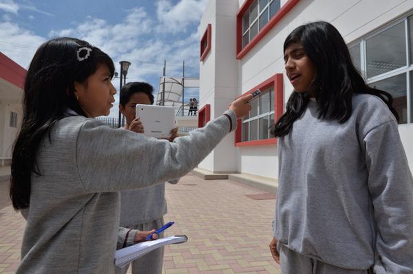 el_telegrafo's tweet photo. @el_telegrafo y Min @Educacion_Ec lanzan programa de clases extraescolares de periodismo http://t.co/XVCbGaCZwH http://t.co/XJbFunXzmG