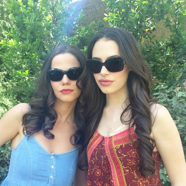 PLLonMax's tweet photo. Sunnie twins. #TBT #PLL (via @imarleneking) http://t.co/D3wK4vyYBI