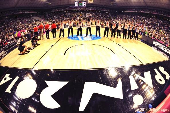 TeamUSA's tweet photo. United We Stand. 

Good luck to the #USABMNT in the #Spain2014 Semifinals! http://t.co/Rf6rDaNiN1