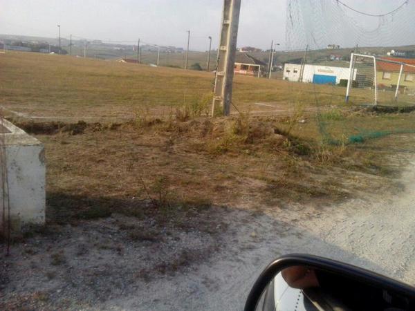 MiengoFC's tweet photo. Bueno, parece q x fin empiezan a hacernos el nuevo campo. Esperemos que vaya todo bien. #VamosMiengo http://t.co/i110jHWAdS