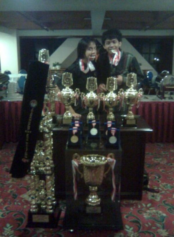 prasbop's tweet photo. Miss you @MBSemenGresik http://t.co/o9lt54VAN2