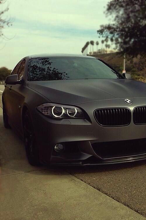 Аватарки машин бмв. BMW 5 Black Matte. Беха м5. БМВ 48. БМВ м5 пантера